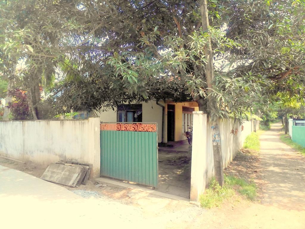 Hikkaduwa Home Stay ภายนอก รูปภาพ