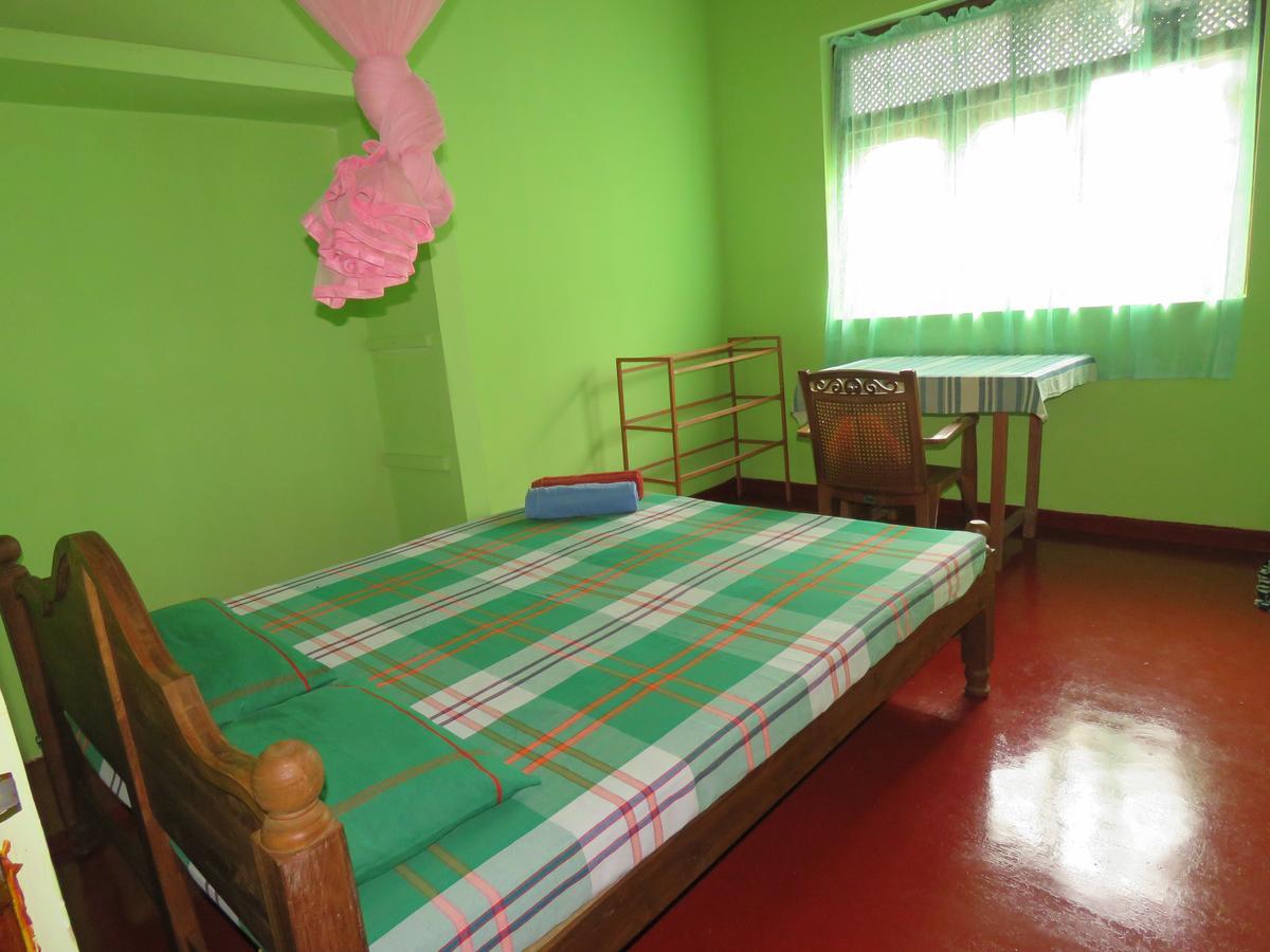 Hikkaduwa Home Stay ภายนอก รูปภาพ